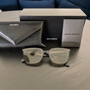 Authentic Gentle Monster Lilit 01 (BR) Sunglasses with all OG Packaging Unisex